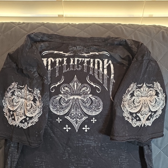 Affliction Boy's Graphic Tee sz M (10-12) - Picture 7 of 9